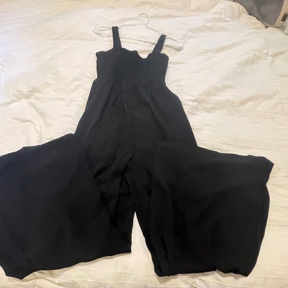 Black Sleeveless Jumpsuit